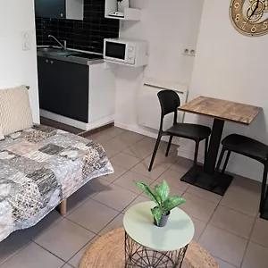 ***STUDIO dans le centre historique (wifi) Appartement Le Puy-en-Velay